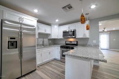 5618 W Berkeley Rd, Phoenix, AZ 85035 - photo 7