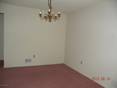 1201 Village Dr, Stroudsburg, PA 18360 - photo 6