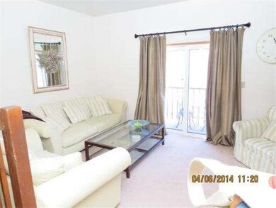 122 Tall Oaks Dr unit T, South Weymouth, MA 02190 - photo 3