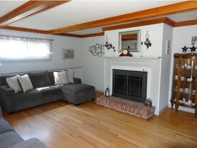 462 Pembroke St, Pembroke, NH 03275 - photo 7