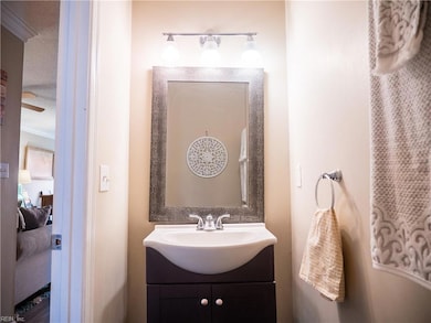 3833 Lasalle Dr unit 109, Virginia Beach, VA 23453 - photo 6