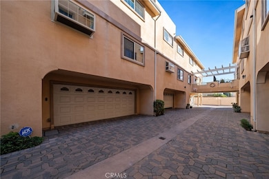 1520 W 227th St unit 6, Torrance, CA 90501 - photo 2