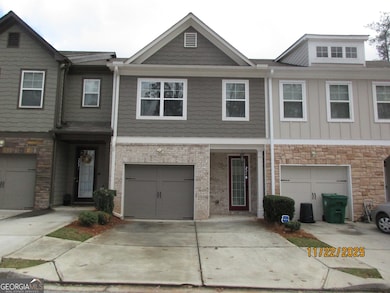2240 Triple Crown Ln, Lithonia, GA 30058 - photo 2