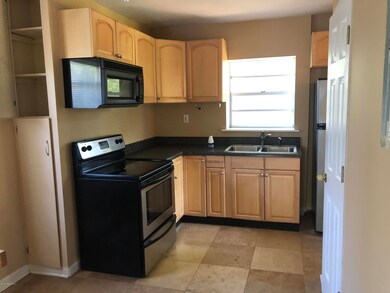 1949 Burkholder Cir E, Jacksonville, FL 32216 - photo 5