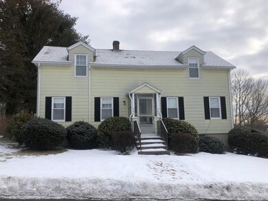 589 Henshaw St, Rochdale, MA 01542 - photo 3