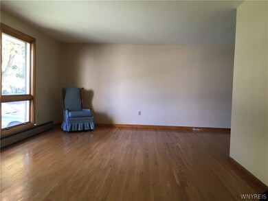 1292 Doebler Dr, North Tonawanda, NY 14120 - photo 5