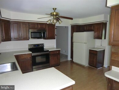 13040 Prices Distillery Rd, Clarksburg, MD 20871 - photo 6