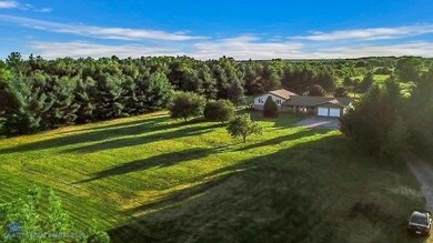 10226 Arizona St, Crown Point, IN 46307 - photo 5