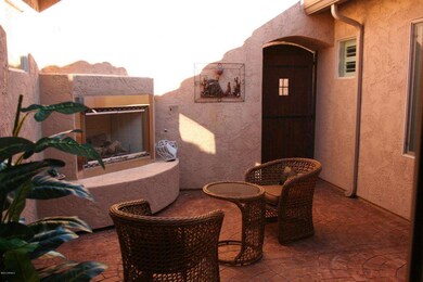 Private Front Courtyard & Gas Fireplace