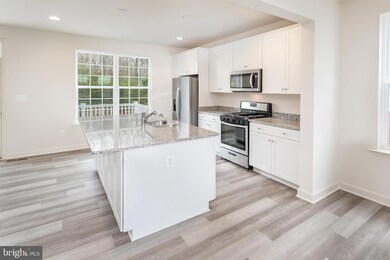 276 Buckeye Cir, La Plata, MD 20646 - photo 4