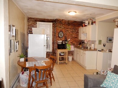 274 Cambridge St unit 4, Boston, MA 02114 - photo 3