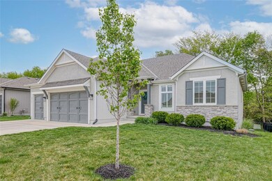 20121 Cooper St, Spring Hill, KS 66083 - photo 3