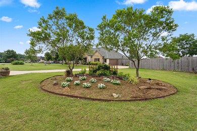 200 Oakwood Creek Ct, Weatherford, TX 76088 - photo 4