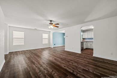 3814 Flyer Vista, San Antonio, TX 78261 - photo 6