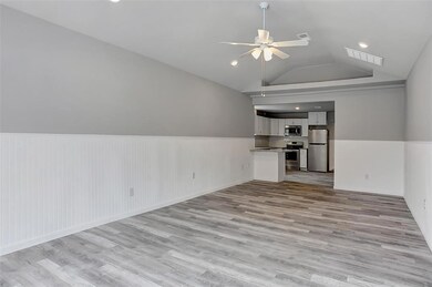 907 W Owing St, Denison, TX 75020 - photo 4