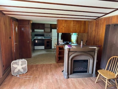 9 Oak St, Jay, ME 04239 - photo 6