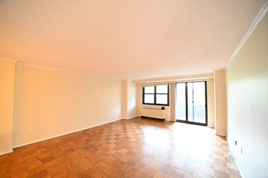 9 Hawthorne Place unit 6M, Boston, MA 02114 - photo 2