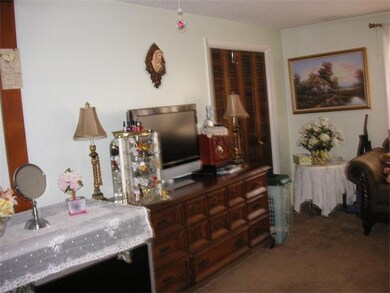 28 Shawsheen Ct unit B, Lawrence, MA 01843 - photo 7