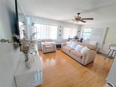 5010 NW 51st Ct, Tamarac, FL 33319 - photo 2