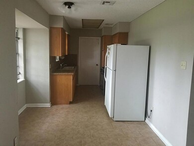 1727 Mosher Ln, Houston, TX 77088 - photo 3