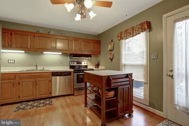 4 Club Ln unit 1, Reading, PA 19607 - photo 5