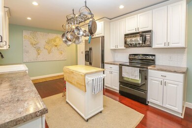 5126 Hill Top Rd, Fitchburg, WI 53711 - photo 7