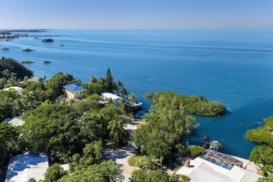 1545 52nd St, Marathon, FL 33050 - photo 6