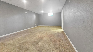 1018 Palmer Place, Clinton, MO 64735 - photo 6