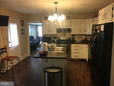 4323 Scotland Main St, Chambersburg, PA 17202 - photo 4