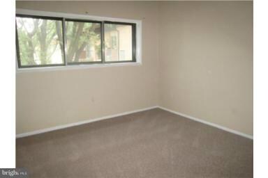 7829 Enola St unit 203, McLean, VA 22102 - photo 6