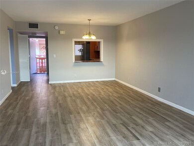 215 SE 3rd St unit 306C, Hallandale Beach, FL 33009 - photo 4