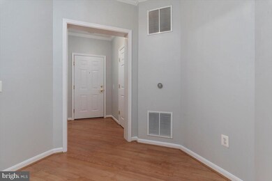 2607 Chapel Lake Dr unit 305, Gambrills, MD 21054 - photo 2
