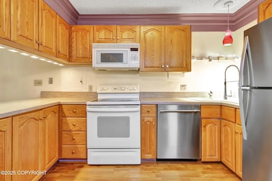 Spacious Kitchen