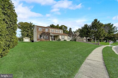 985 Wayfield Dr, West Norriton, PA 19403 - photo 5