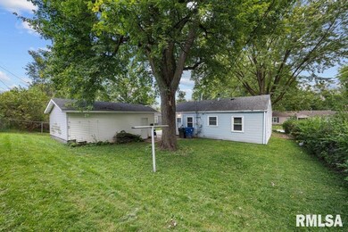 3202 W 69th St, Davenport, IA 52806 - photo 3