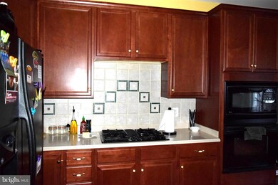 42695 Sandman Terrace, Chantilly, VA 20152 - photo 2