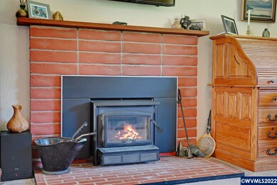 23329 Greasy Creek Rd, Philomath, OR 97370 - photo 6