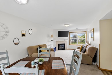 12867 Pennock Ave, Saint Paul, MN 55124 - photo 2