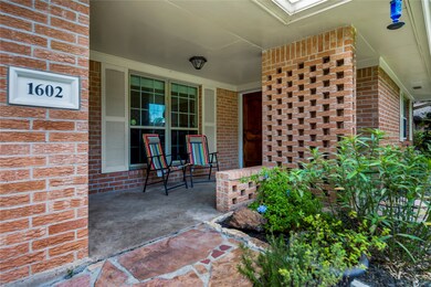 1602 Del Norte St, Houston, TX 77018 - photo 2