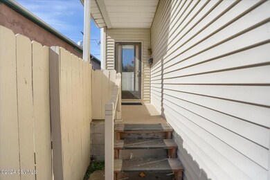 59 S 7th St, Sunbury, PA 17801 - photo 3
