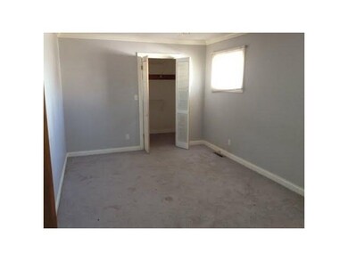 1041 Wiltshire Rd, Columbus, OH 43204 - photo 5