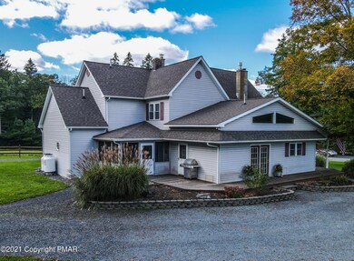 3318 Spruce Cabin Rd, Cresco, PA 18326 - photo 4