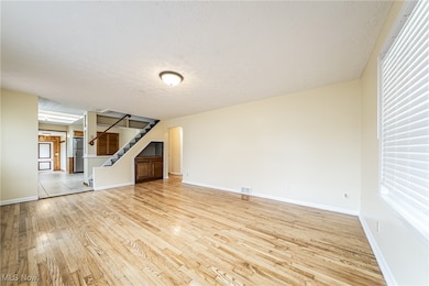 9911 Colfax Dr, Columbia Station, OH 44028 - photo 7