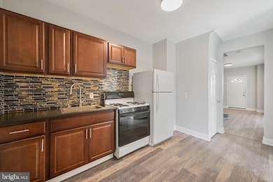 700 N Grantley St, Baltimore, MD 21229 - photo 5