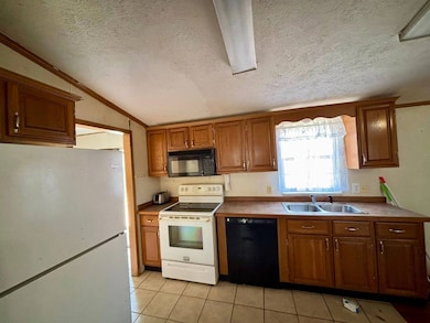 472 Big Sandy Rd, Left Hand, WV 25251 - photo 3