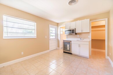 2566 NE Hickory Ave unit A, Jensen Beach, FL 34957 - photo 7