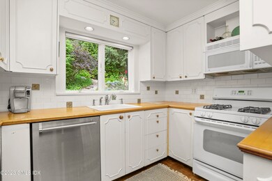 3 Glendale St, Cos Cob, CT 06807 - photo 6