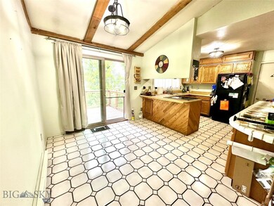 Dining area/Kitchen