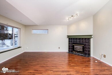 04-Living Room_KI_035-Edit