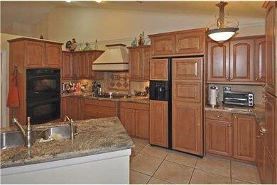 unlisted-address, Davie, FL 33324 - photo 2